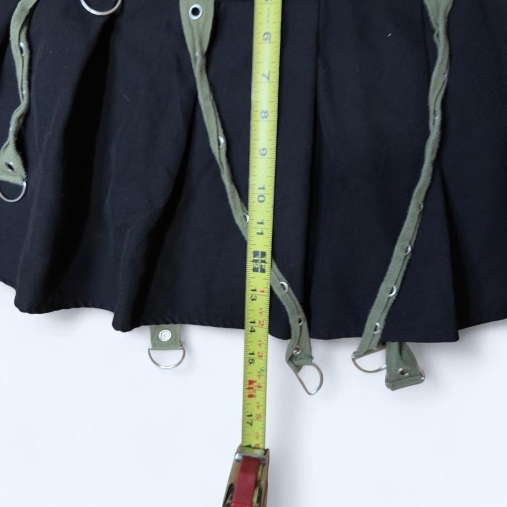 Social Collision‎ black pleated mall goth mini skirt with olive bondage straps - Picture 8 of 8